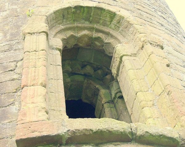 TimahoeRoundTowerDoor