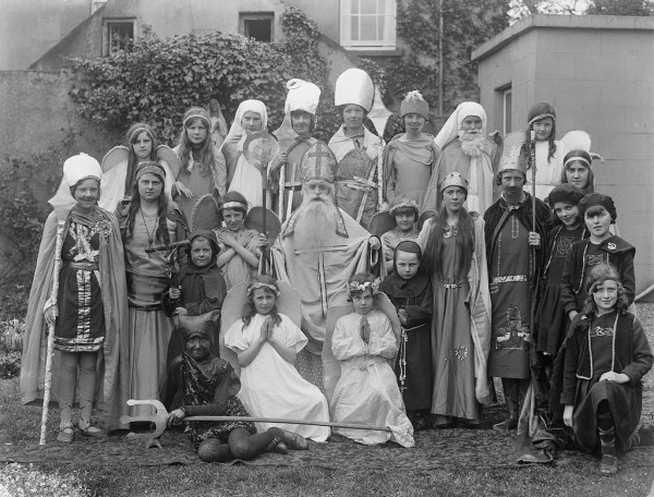 Schoolchildren, Waterford, 1932. Schoolchildren, Waterford, 1932.
